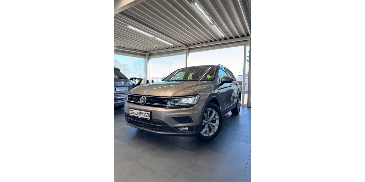 VW Tiguan 37.910 km 19.990 &euro; Wahlstedt 23812