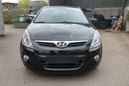Hyundai i20 113.950 km 2.750 &euro; Bad Waldsee 88339