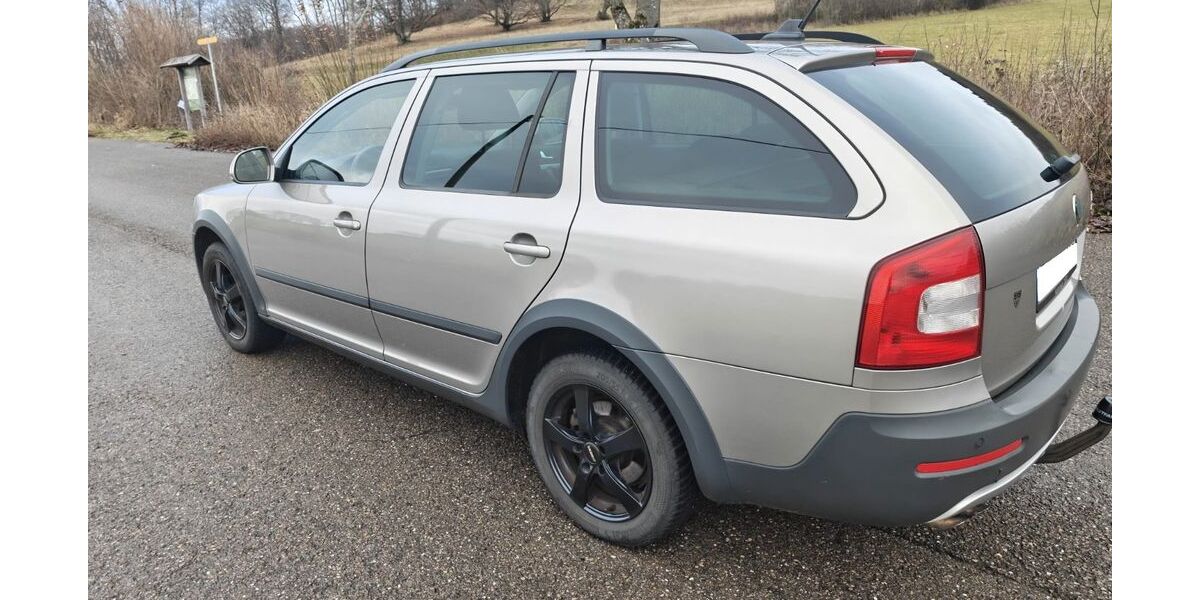 Skoda Octavia 220.000 km 8.200 &euro; Bissingen an der Teck 73266