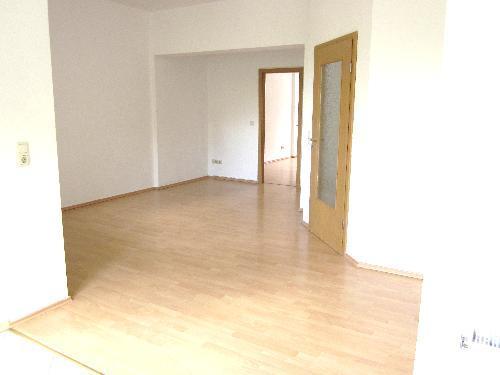 Etagenwohnung Plauen - 2 Zimmer, 51 m&sup2;, 250&euro; | Angebot:26645182