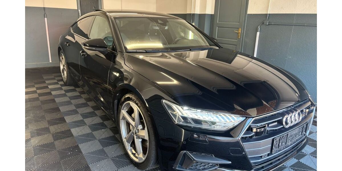 Audi A7 197.729 km 31.990 € München 81241