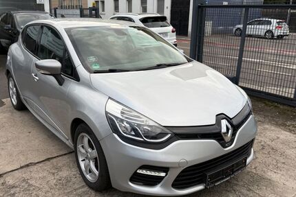Renault Clio 98.000 km 7.490 € Hanau 63450
