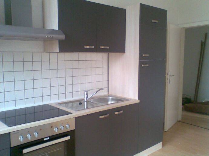 Etagenwohnung Limbach-Oberfrohna Oberfrohna - 2 Zimmer, 78 m&sup2;, 320&euro; | Angebot:26817976