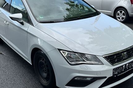 Seat Leon 140.000 km 13.400 € Wiesbaden 65203