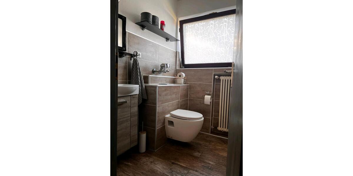 Etagenwohnung Bausendorf - 3 Zimmer, 130 m&sup2;, 189.000&euro; | Angebot:26863939