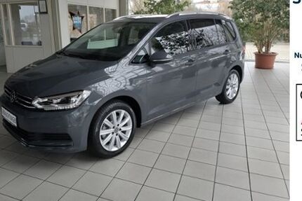 VW Touran 17.500 km 33.749 &euro; Wittenberg 06886