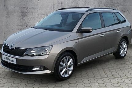 Skoda Fabia 51.800 km 12.490 &euro; Paderborn 33104