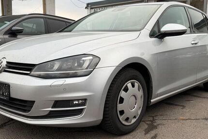 VW Golf 174.100 km 10.990 &euro; Sontra 36205