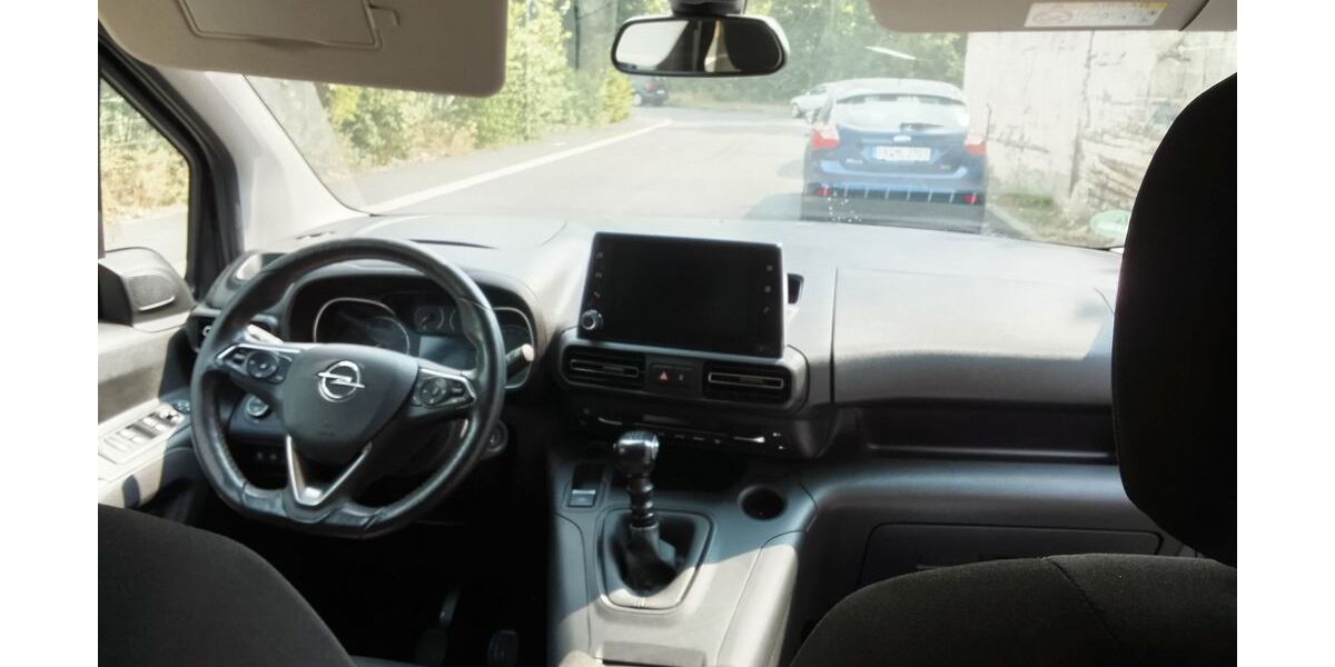 Opel Combo Life 63.214 km 17.400 &euro; frankfurt 65929