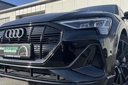 Audi e-tron 35.879 km 31.860 &euro; Marktredwitz 95615