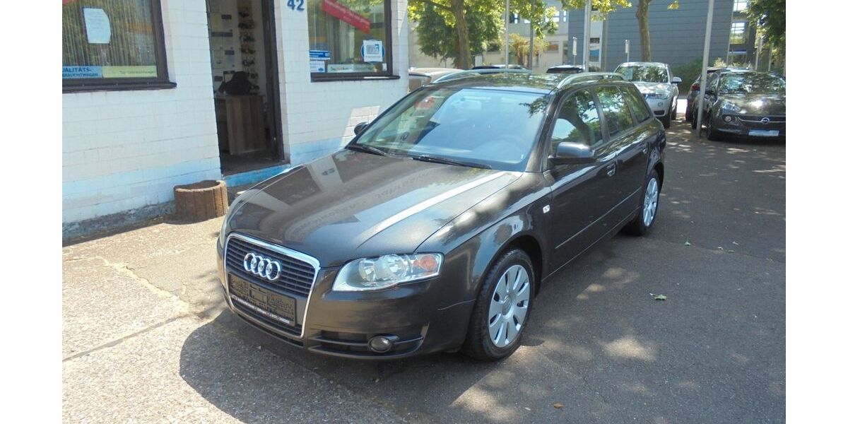 Audi A4 198.000 km 2.950 &euro; Dillingen/Saar 66763