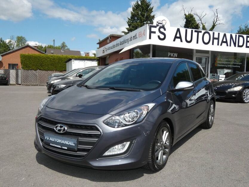 i30