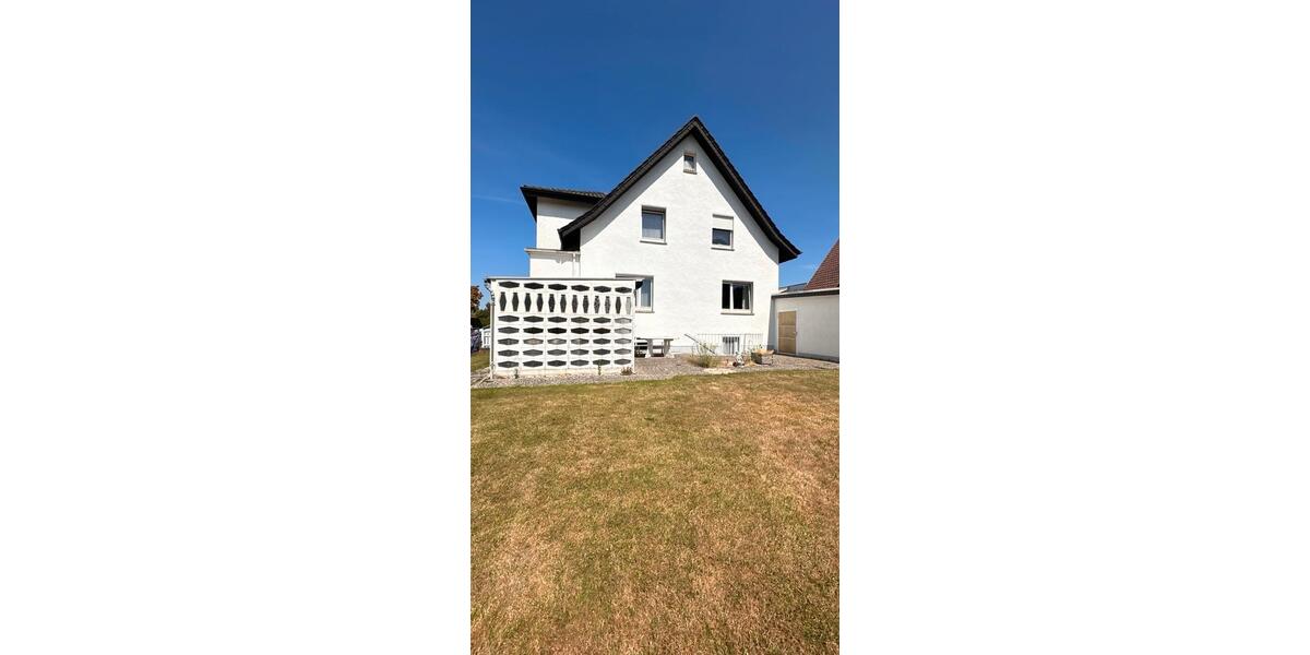 Einfamilienhaus Bünde - 7 Zimmer, 140 m&sup2;, 420.000&euro; | Angebot:27113661