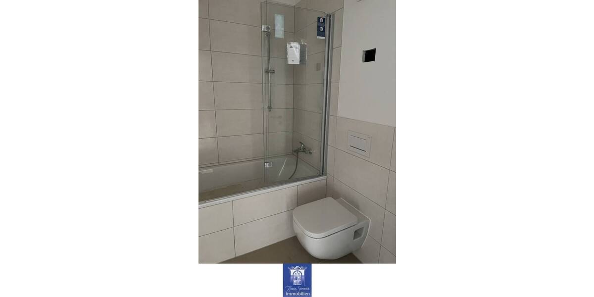 Etagenwohnung Pirna - 3 Zimmer, 104 m&sup2;, 1.044&euro; | Angebot:26835566