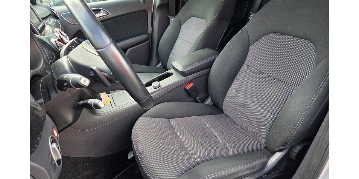 Mercedes-Benz B 200 BlueEfficiency Automatik/Xenon 100.360 km 6.900 &euro; Wilsdruff 01723