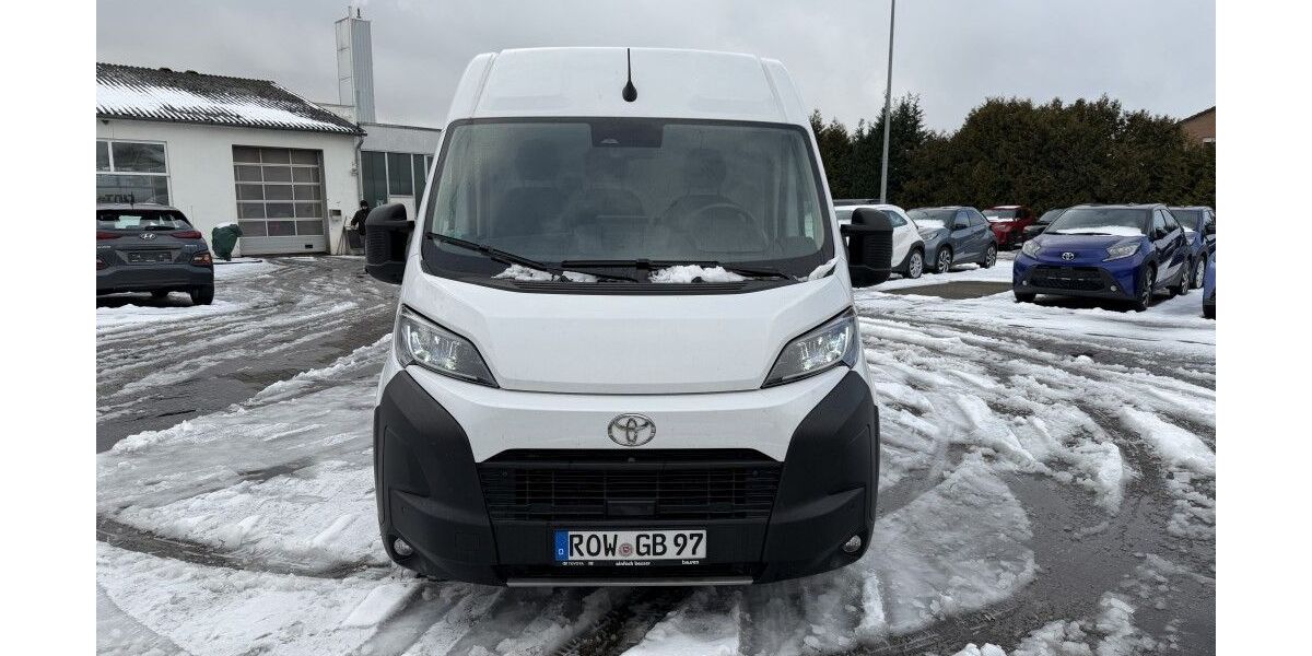 Toyota Proace Max 10.000 km 32.990 &euro; Rotenburg 27356