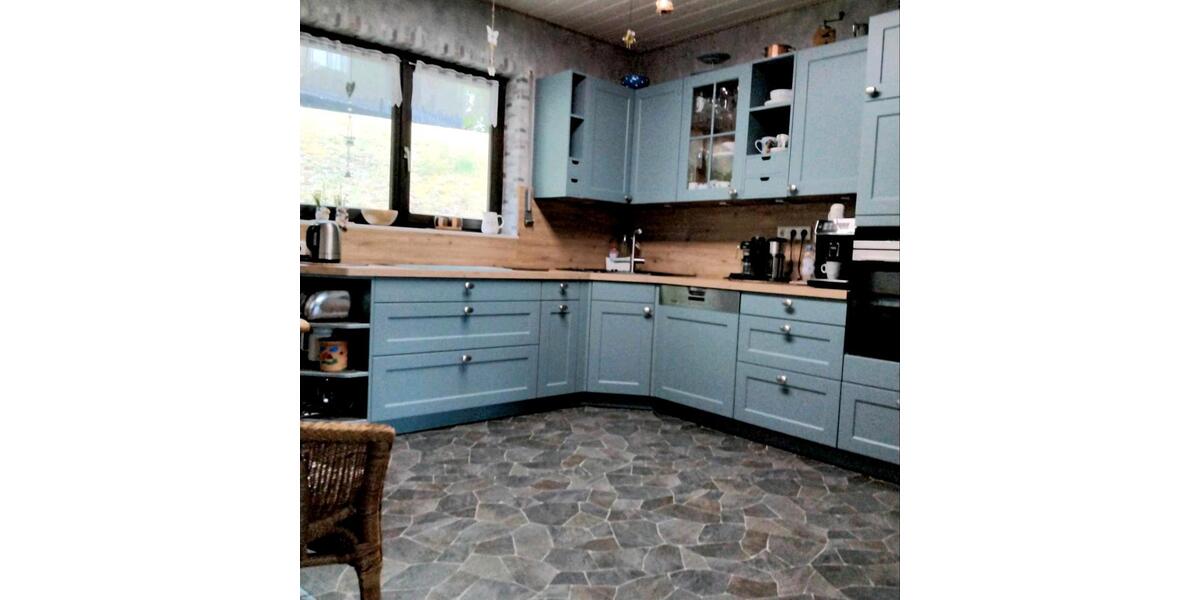 Einfamilienhaus Bad Karlshafen - 12 Zimmer, 210 m&sup2;, 285.000&euro; | Angebot:27127040