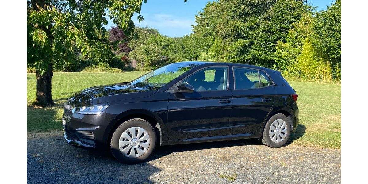 Skoda Fabia 28.700 km 11.900 &euro; Königswinter 53639
