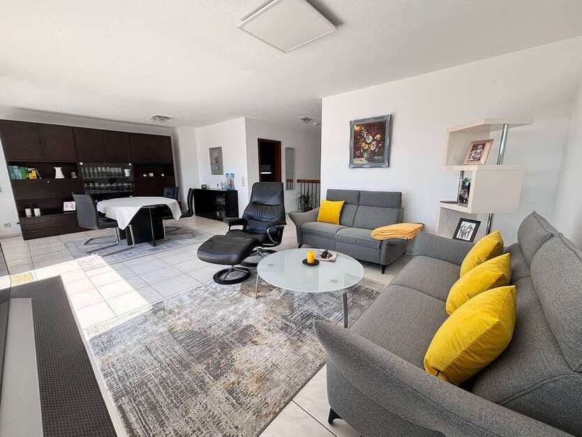 Wohnung zum Kaufen in Keltern 280.000 € 145 m²