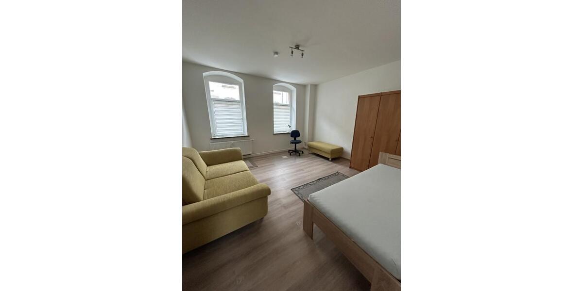 Etagenwohnung Mittweida - 1 Zimmer, 37 m&sup2;, 295&euro; | Angebot:25418302