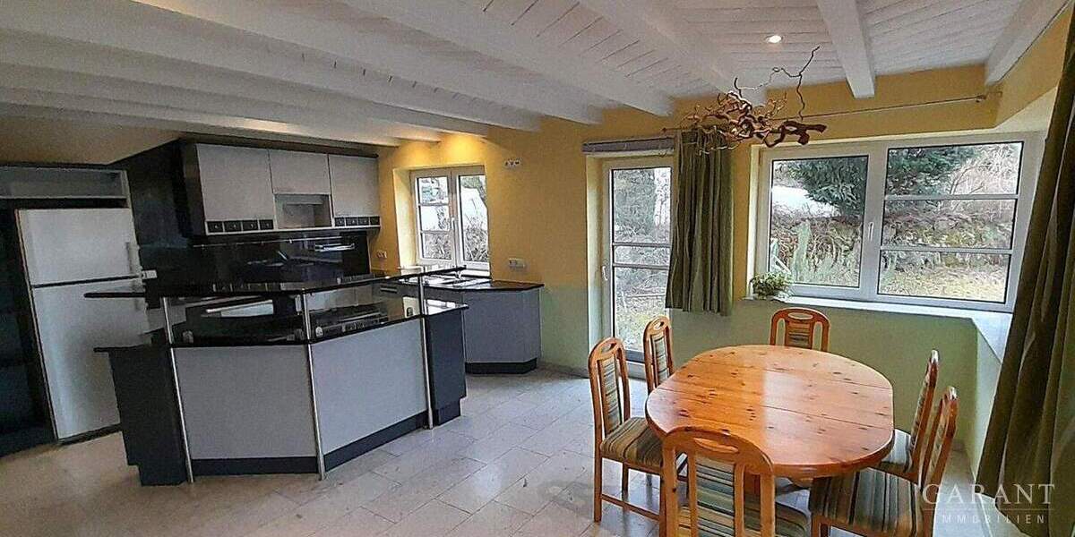 Einfamilienhaus Ochsenhausen - 7 Zimmer, 309 m&sup2;, 649.000&euro; | Angebot:25746477