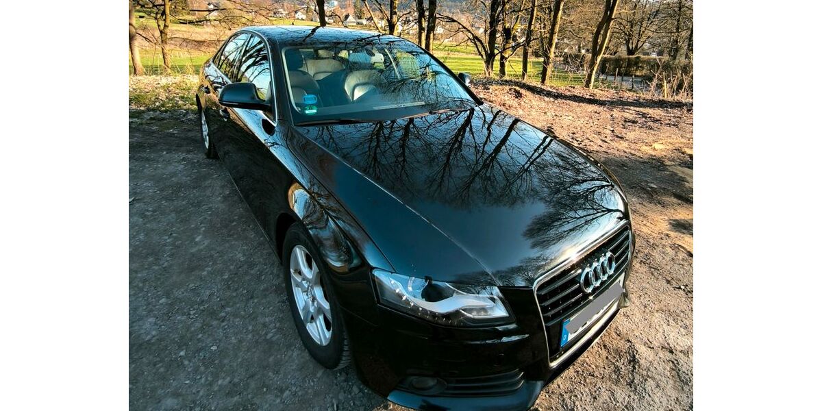 Audi A4 180.200 km 9.100 &euro; Kreuztal 57223