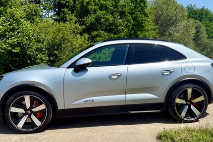 Porsche Macan 4.800 km 104.999 &euro; Aichtal 72631