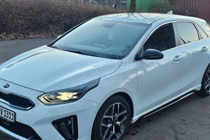 Kia ceed / Ceed 93.830 km 15.200 &euro; Reutlingen 72768