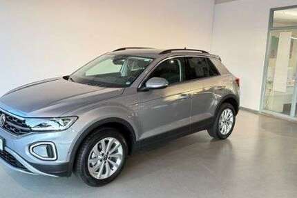 VW T-Roc 4.500 km 24.489 &euro; Friesoythe 26169