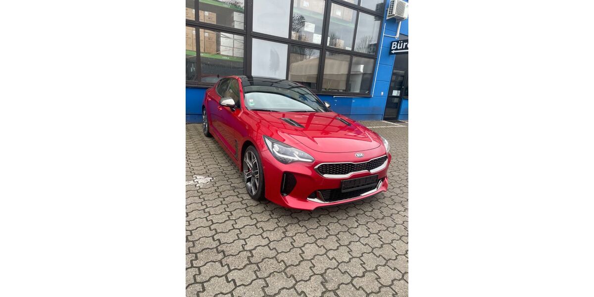 Kia Stinger 49.800 km 26.999 &euro; Mülheim an der Ruhr 45479