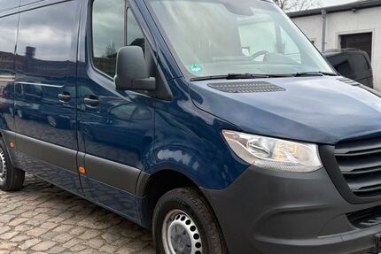Mercedes-Benz Sprinter 174.500 km 17.999 &euro; Torgau 04860