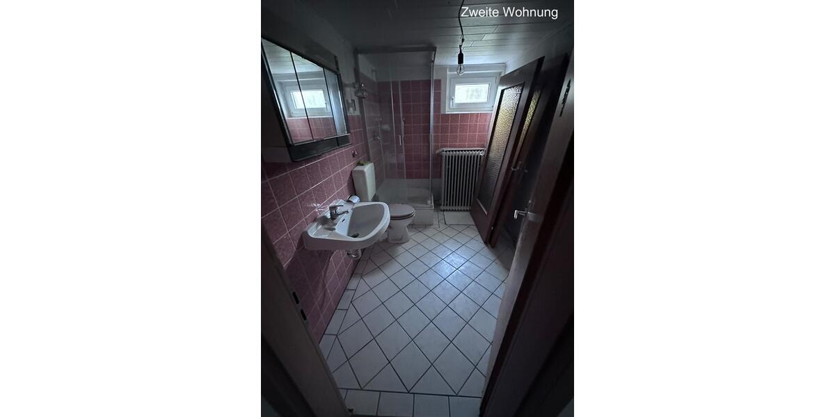 Etagenwohnung Korbach - 6 Zimmer, 125 m&sup2;, 249.000&euro; | Angebot:26762549