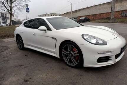 Porsche Panamera 122.737 km 29.500 &euro; dresden 01099