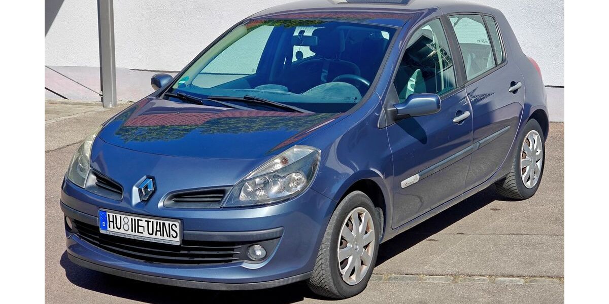 Renault Clio 158.000 km 1.000 &euro; Augsburg 86154