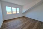 ERSTBEZUG MIT DACHTERRASSE 4 Zimmer, Gäste-WC & 2 Stellplätzen
