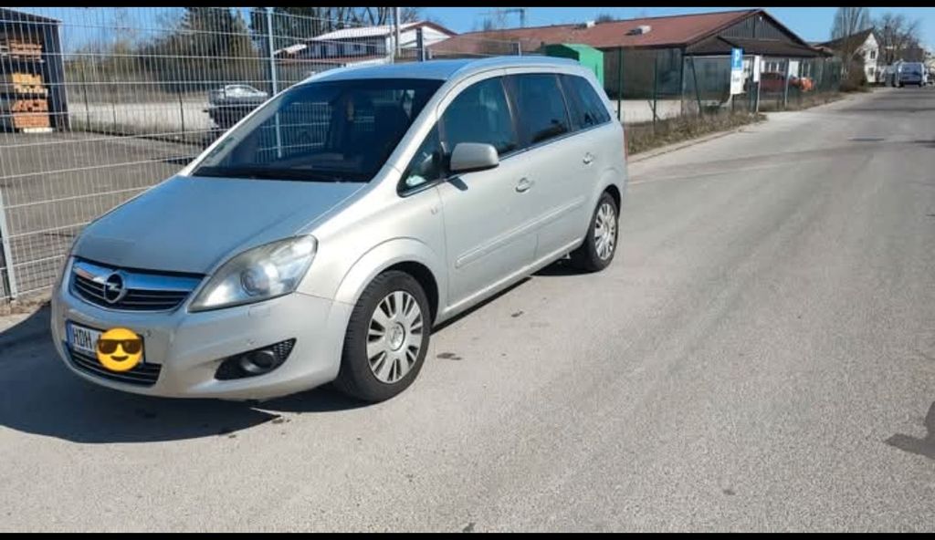 Opel Zafira 227.000 km 2.399 &euro; Giengen 89537