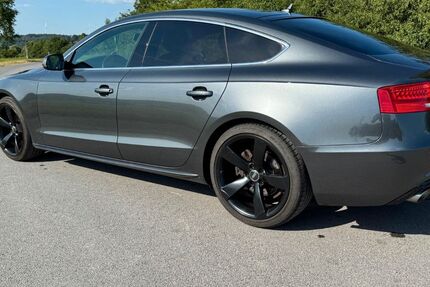 Audi A5 280.000 km 9.900 &euro; Sonnefeld 96242