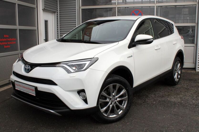 RAV 4
