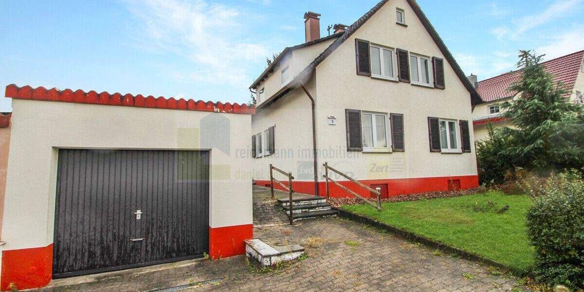 Freistehendes und familienfreundliches Wohnhaus mit Garage in beliebter Lage von Rottweil-Göllsdorf! 5 zimmer
