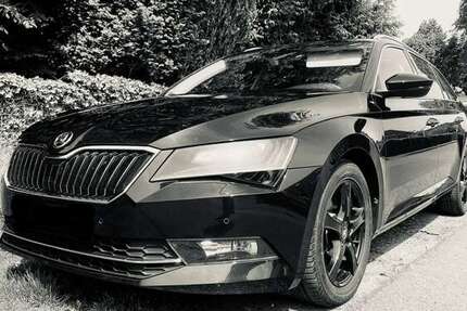 Skoda Superb 144.000 km 14.790 &euro; Dülmen 48249