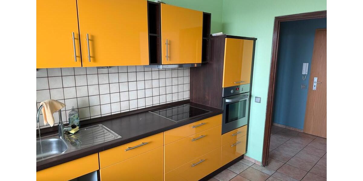 Schöne, lichtdurchflutete 3 Zimmer Wohnung 3 zimmer