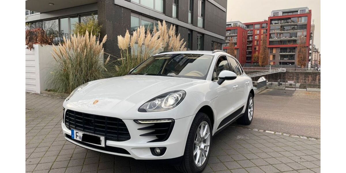 Porsche Macan 102.900 km 32.800 € Frankfurt am Main 60326