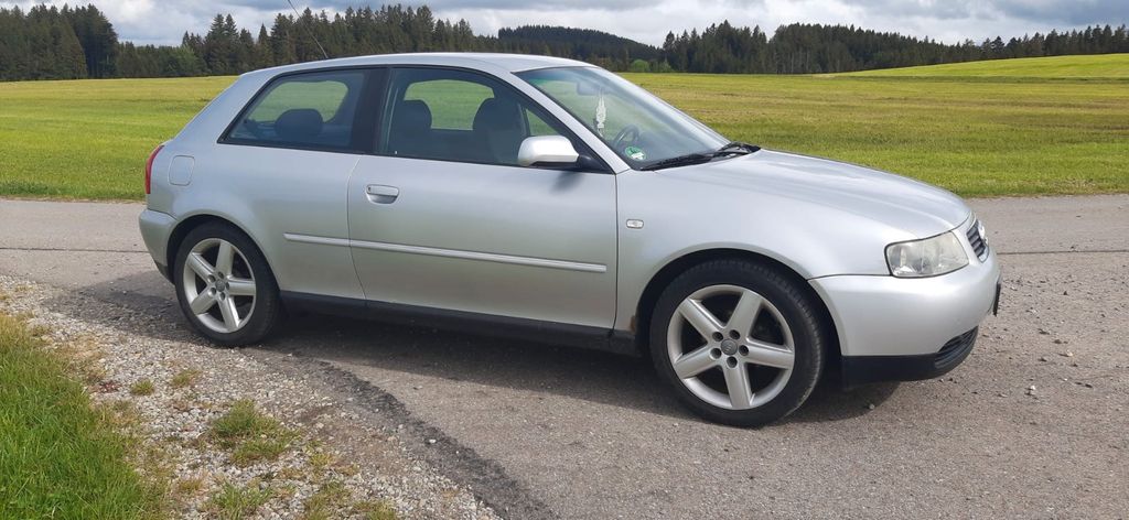 Audi A3 218.000 km 1.700 &euro; Wiggensbach 87487