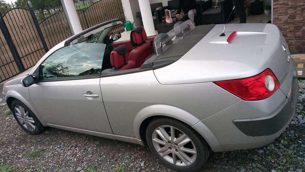 Renault Megane 180.000 km 2.100 € Offenburg 77652