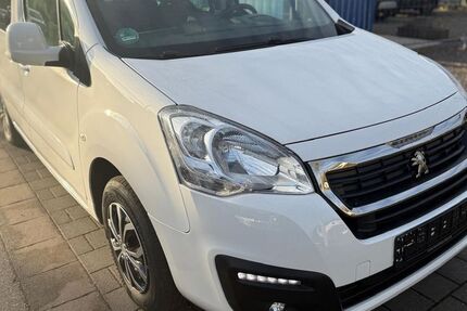 Peugeot Partner 81.744 km 9.699 &euro; Saarbrücken Dudweiler 66125