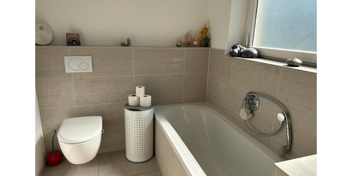 Etagenwohnung Wiesbaden Südost - 3 Zimmer, 96 m&sup2;, 528.000&euro; | Angebot:26688900