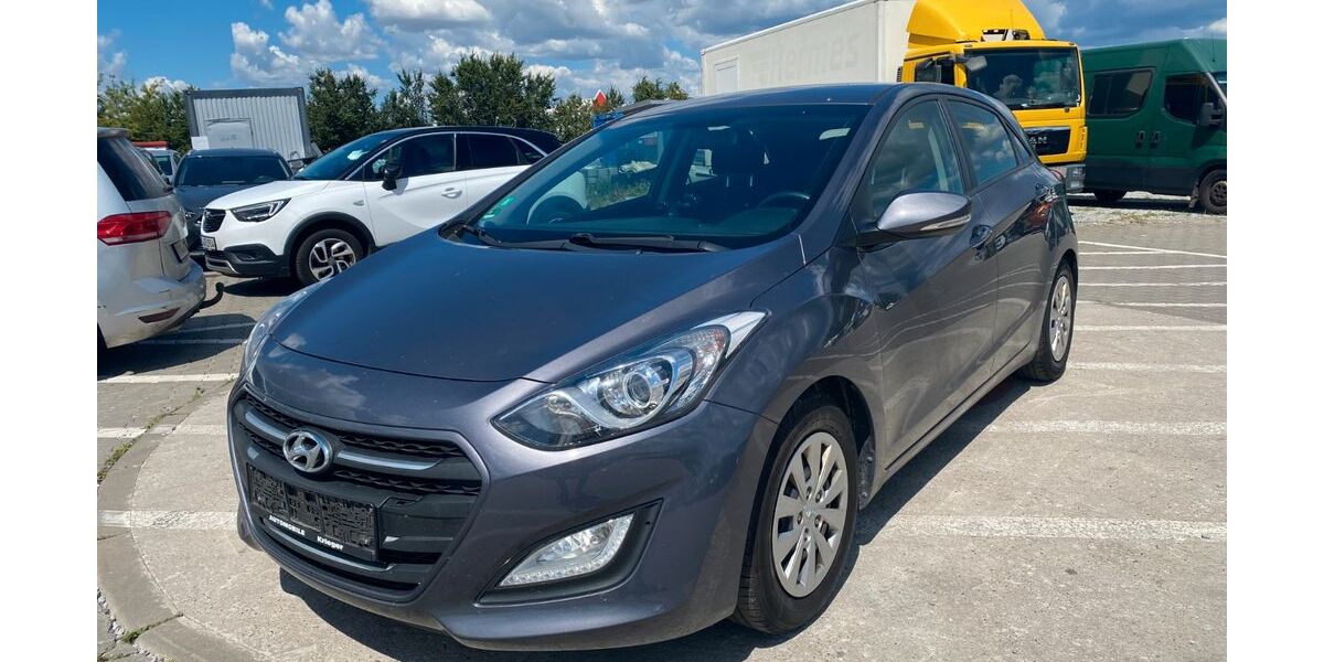 Hyundai i30 198.254 km 5.700 &euro; mittenwalde-schenkendorf 15749