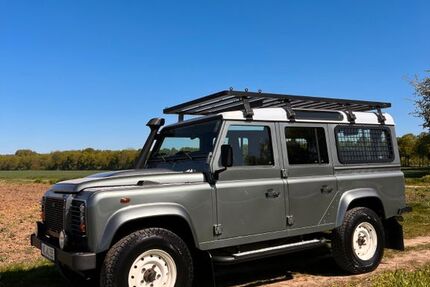 Land Rover Defender 92.000 km 55.900 &euro; Korschenbroich 41352