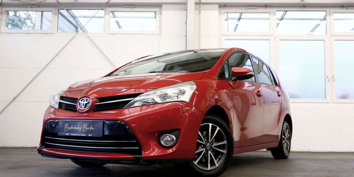Toyota Verso 173.847 km 7.890 &euro; Berlin 13088