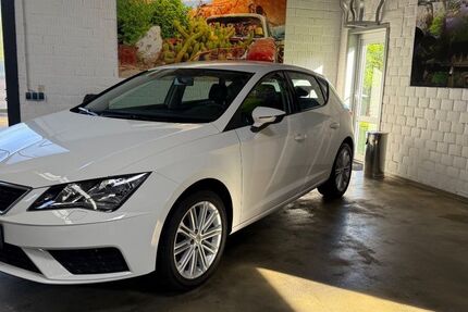 Seat Leon 70.623 km 10.590 &euro; Wesel 46487